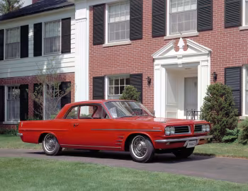 1963 Pontiac Tempest LeMans Sports Coupe (2217)