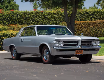 1964 Pontiac Tempest LeMans GTO 2-door Hardtop (2237)