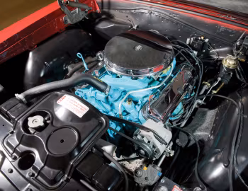 Bajo el capó 1965 Pontiac Tempest LeMans GTO Hardtop Coupe (23737)