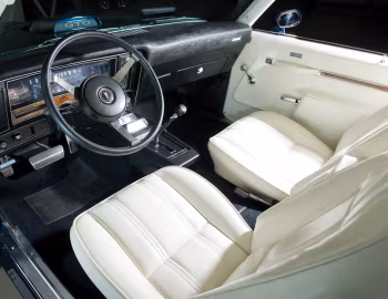 Panel frontal 1974 Pontiac Ventura Custom GTO Coupe (2XZ Z27)