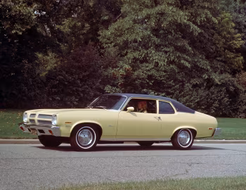 1973 Pontiac Ventura Custom Hatchback 2-door Coupe (Y17)