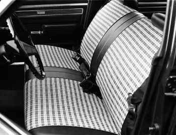 Interior 1974 Pontiac Ventura Sedan (2XY Y69)