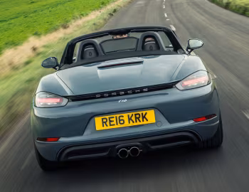 Porsche 718 Boxster [UK-spec] (982) '2016–pr.