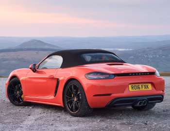 Porsche 718 Boxster S [UK-spec] (982) '2016–pr.