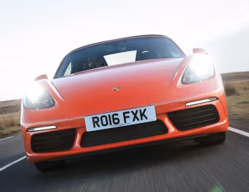 Porsche 718 Boxster S [UK-spec] (982) '2016–pr.