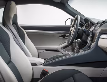 Интерьер Porsche 718 Cayman [Worldwide] (982C) '2016–н.в.