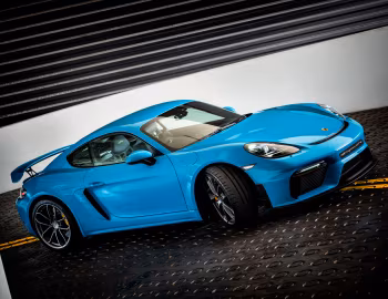 Porsche 718 Cayman GT4 MT [Malaysia] (982C) '2020–pr.