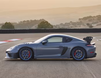 Porsche 718 Cayman GT4 RS "Weissach Package" [Worldwide] (982C) '2022–pr.