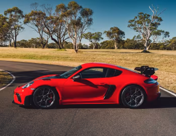 Porsche 718 Cayman GT4 RS "Weissach Package" [Australia] (982C) '2023–pr.