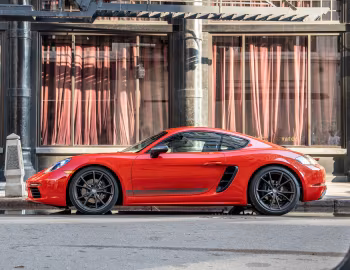 2020–pr. Porsche 718 Cayman T [North America] (982C) '2019–pr.