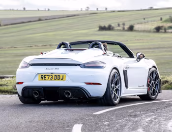 Porsche 718 Spyder RS Weissach Package [UK-spec] (982) '2023–pr.
