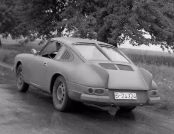 Porsche 901 Coupe Prototyp "Fledermause" (#13322) '10.1962