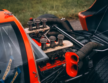 Sous la capuche Porsche 906 Carrera 6 (#146) '1966