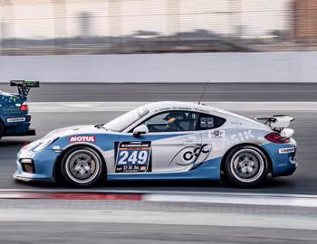 Newbridge Motorsport Porsche Cayman GT4 Clubsport (981C) '2017