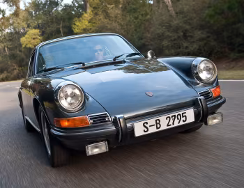 1970–71 Porsche 911 S 2.2 Coupe [North America] (911) '1969–71