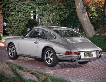 1966–67 Porsche 911 2.0 Coupe [North America] (901) '1965–67