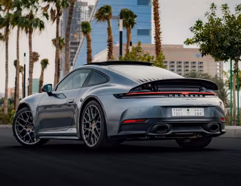 Porsche 911 Carrera [Middle East] (992) '2024–pr.