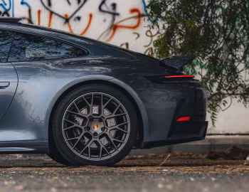 Porsche 911 Carrera [Middle East] (992) '2024–pr.