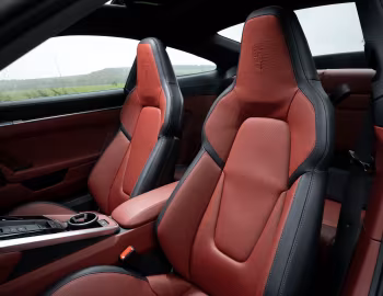 Intérieur Porsche 911 Carrera [UK-spec] (992) '2024–pr.