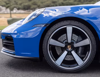 Porsche 911 Carrera [Worldwide] (992) '2024–pr.
