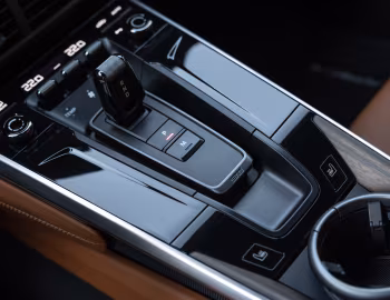 Intérieur Porsche 911 Carrera [Worldwide] (992) '2024–pr.
