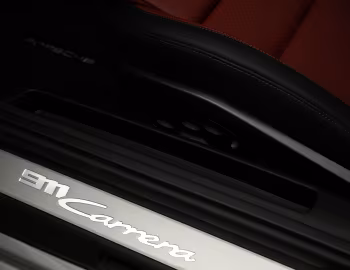 Intérieur Porsche 911 Carrera [UK-spec] (992) '2024–pr.