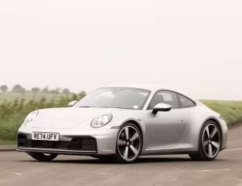 Porsche 911 Carrera [UK-spec] (992) '2024–pr.