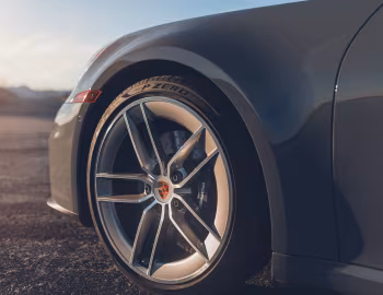 2025–pr. Porsche 911 Carrera [North America] (992) '2024–pr.