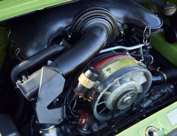 Bajo el capó Porsche 911 Carrera 2.7 Coupe with whaletail option (911) '1973–75
