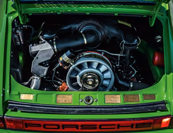 Bajo el capó Porsche 911 Carrera 2.7 Coupe with ducktail option (911) '1973–75