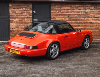 Porsche 911 Carrera 2 Targa [UK-spec] (964) '1989–91