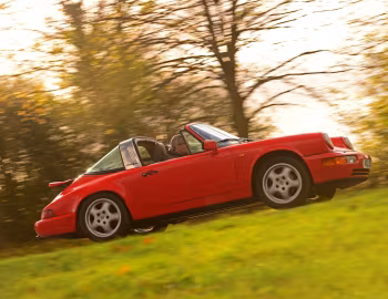 Porsche 911 Carrera 2 Targa Tiptronic [UK-spec] (964) '1992–93