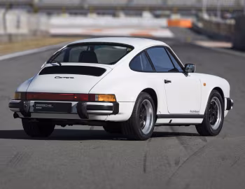 Porsche 911 Carrera 3.2 Coupe [Worldwide] (911) '1984–89