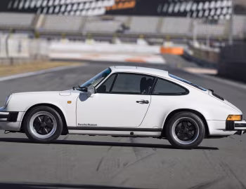 Porsche 911 Carrera 3.2 Coupe [Worldwide] (911) '1984–89