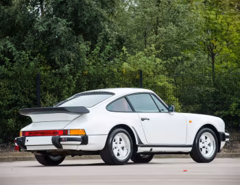 Porsche 911 Carrera 3.2 Coupe Supersport [Worldwide] (911) '1984–89