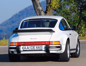 Porsche 911 Carrera 3.2 Coupe Turbolook (911) '1984–89