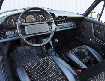 Interior Porsche 911 Carrera 3.2 Coupe Turbolook (911) '1984–89
