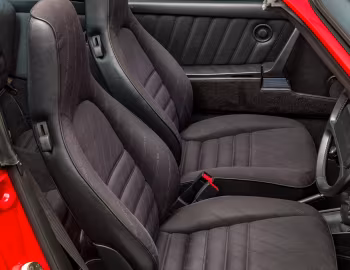 Interior Porsche 911 Carrera 3.2 Targa [UK-spec] (911) '1983–89