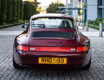 Porsche 911 Carrera 3.6 Coupe [UK-spec] (993) '1993–97