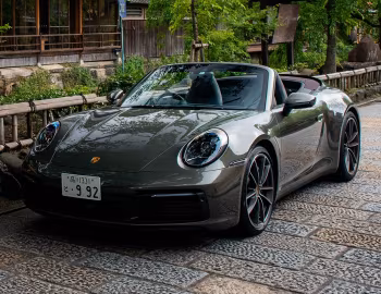 Porsche 911 Carrera 4 Cabriolet [Japan] (992) '2019–24