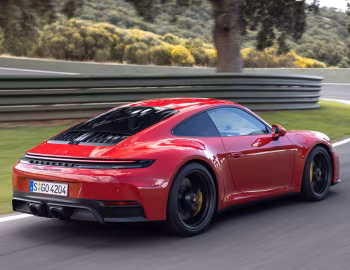 Porsche 911 Carrera 4 GTS [Worldwide] (992) '2024–pr.