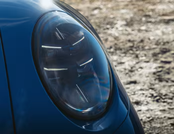 Porsche 911 Carrera 4 GTS [UK-spec] (992) '2024–pr.