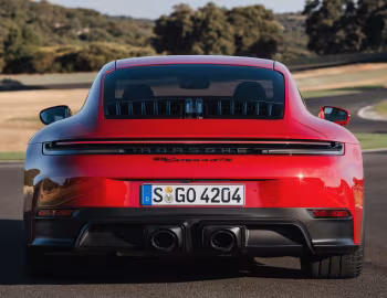 Porsche 911 Carrera 4 GTS [Worldwide] (992) '2024–pr.