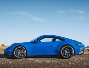 Porsche 911 Carrera 4 GTS [UK-spec] (992) '2024–pr.