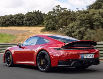 Porsche 911 Carrera 4 GTS [Worldwide] (992) '2024–pr.