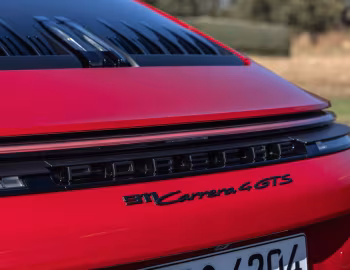Porsche 911 Carrera 4 GTS [Worldwide] (992) '2024–pr.