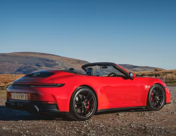 Porsche 911 Carrera 4 GTS Cabriolet [UK-spec] (992) '2024–pr.