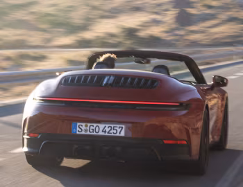 Porsche 911 Carrera 4 GTS Cabriolet [Worldwide] (992) '2024–pr.