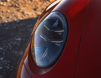 Porsche 911 Carrera 4 GTS Cabriolet [UK-spec] (992) '2024–pr.