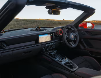 Intérieur Porsche 911 Carrera 4 GTS Cabriolet [UK-spec] (992) '2024–pr.